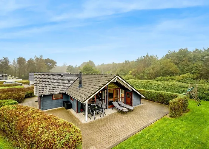 Sarah By Interhome *